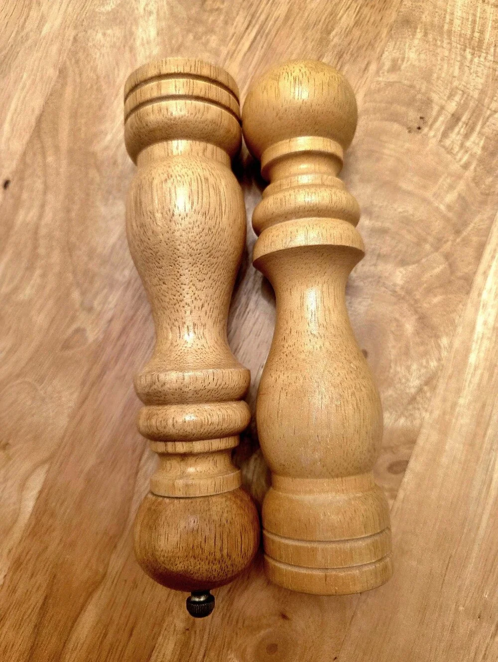 Vintage Wooden Salt And Pepper Mills Light Wood